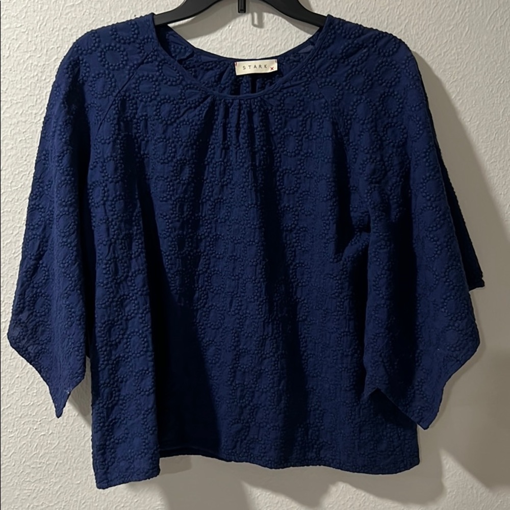 Stark X top with flowy sleeves